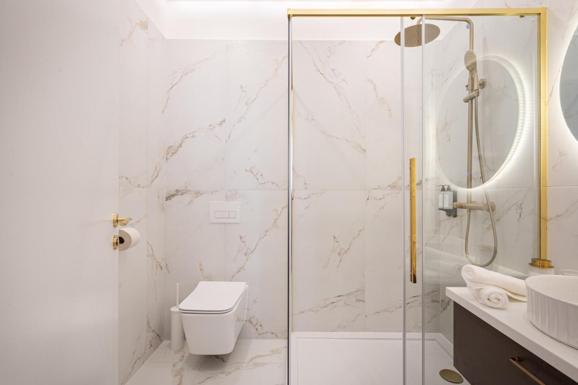 A20 - Boutique Apartment Best Location, By Bqa Budapesta Exterior foto